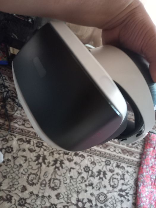 PS4 VR achki holati ideal yangi tiniq o'yinlardi achki taqib o'ynesiz.