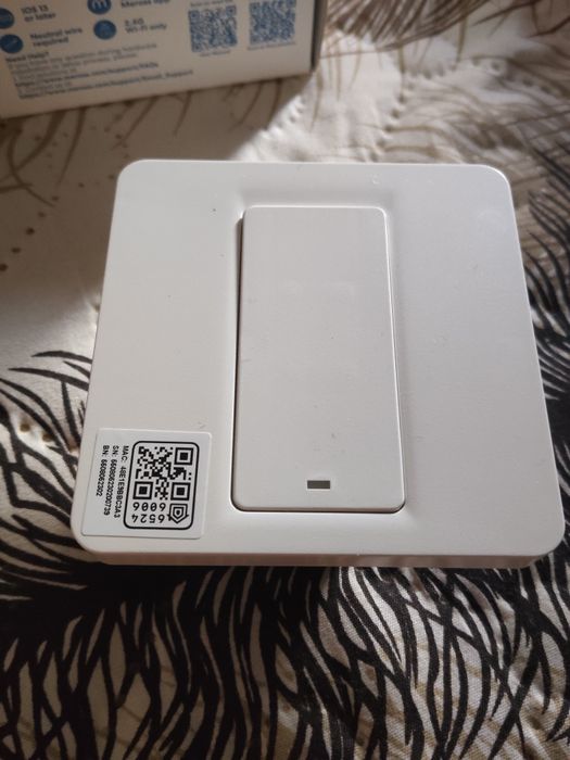 Meross smart wall switch