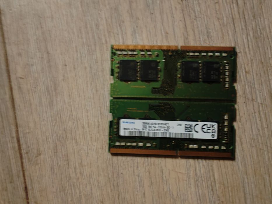 LOT Kit Ram DDR4 3100Mhz 2X 16 GB total 32GB