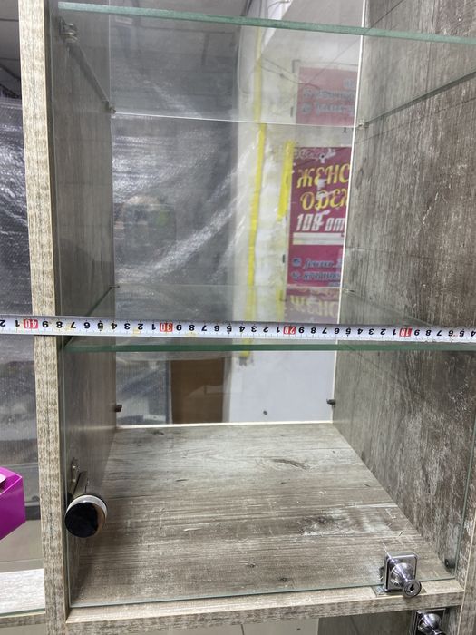 продам витрины шкаф полки