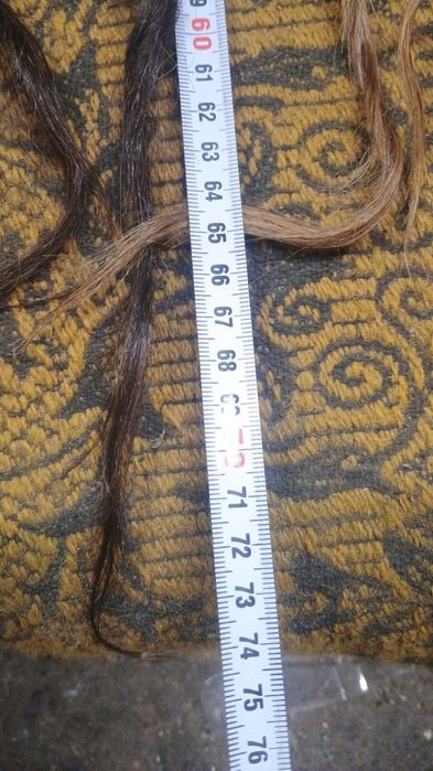 Продават се естествени коси