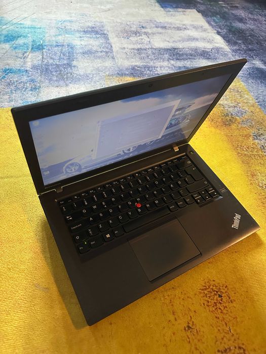 Laptop Lenovo T440, core i5, ram 8gb, ssd 240, windows 11