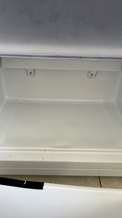 Продам морозильник отличное состояние