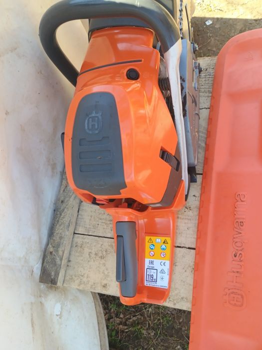 Husqvarna 592 XP . Lama 70 cm.