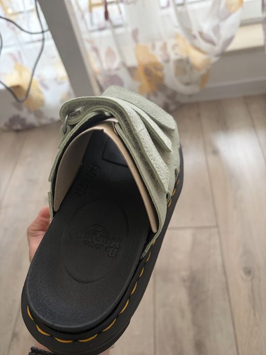 Нова цена! Чехли Dr. Martens