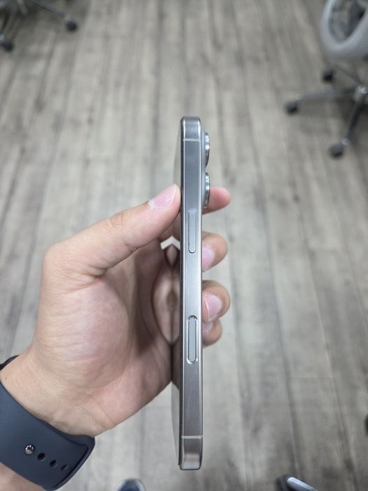 Iphone 16 pro 128 Gb