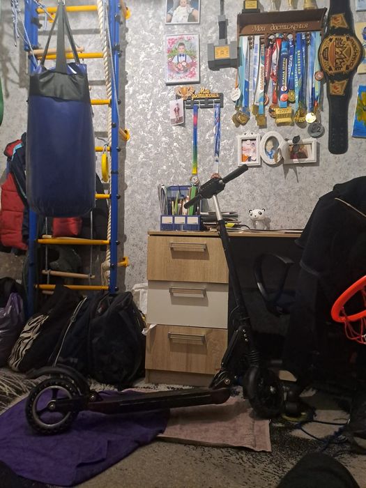 Продам электро самокат