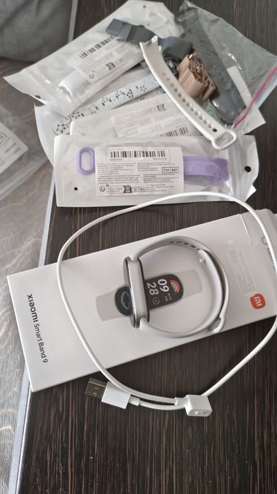 Продам фитнес браслет XIAOMI SMART BAND 9