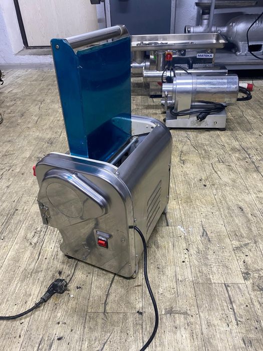 Тестораскатка лапшорезка на 25см