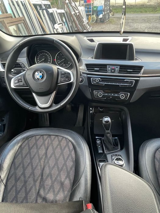 Bmw x1 2017  9600€
