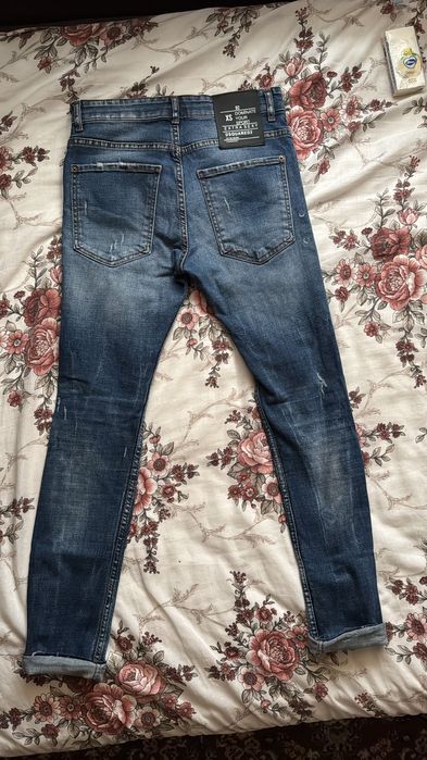 Оригинални дънки-DSQUARED2