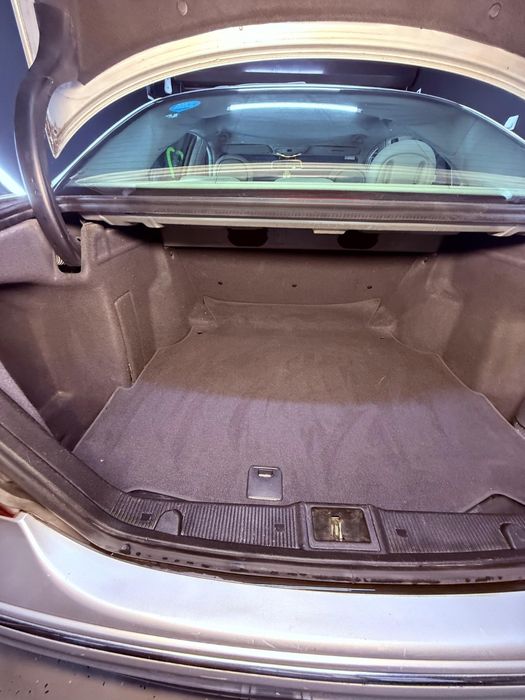 Mercedes Benz C 180 /  Benzina + GAZ