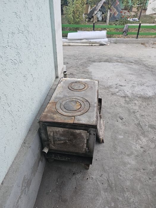 Продам печь угольную