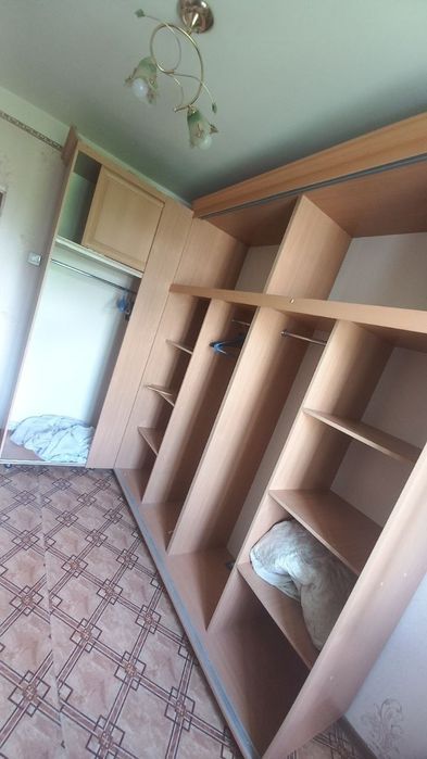 Продам шкаф для спальни