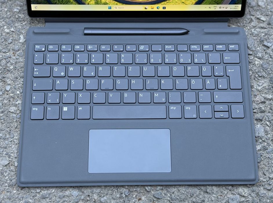 Лаптоп Dell Latitude 7320 Detachable / i5 11Gen / Touchscreen / Tablet 2in1