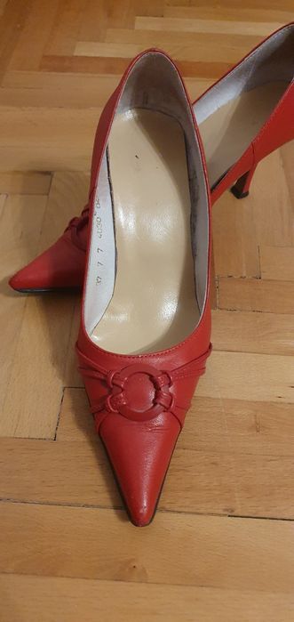 Pantofi roșii Guban nr.37, toc stiletto, înălțime 7 cm