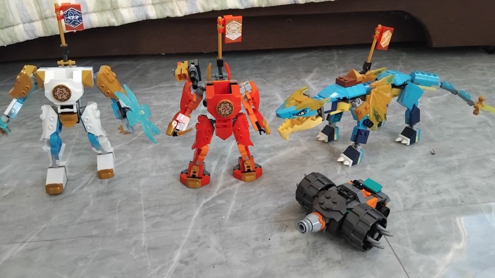 Lego Ninjago, Lego Marvel. Seturi complete. Ca nou. Pentru copii