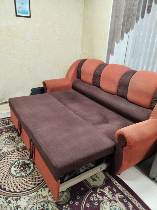 Продам диван 5 тысяч тенге,