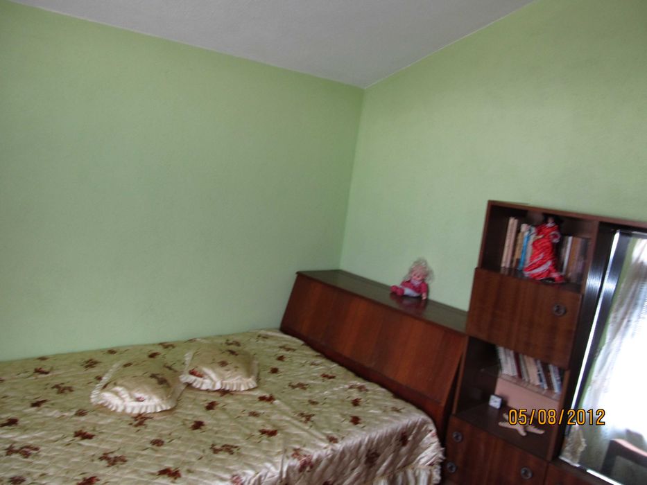 Продава се Къща в Чирпан - 75 кв.м за 565 €/кв.м - Снимка #1