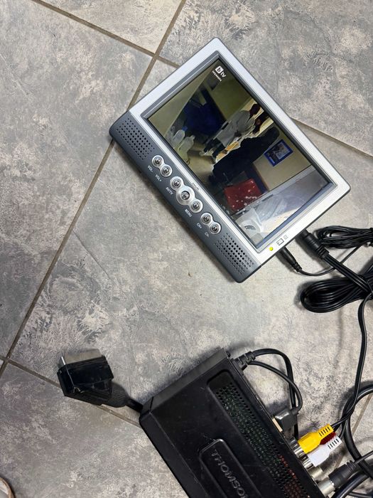 Малък телевизор TV  7" Diva DTV7
