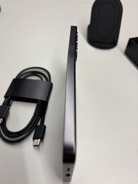 Samsung S24+ 512 Гб (погнутый)