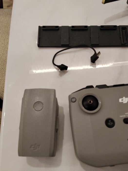 Продам дрон Dji Air 2