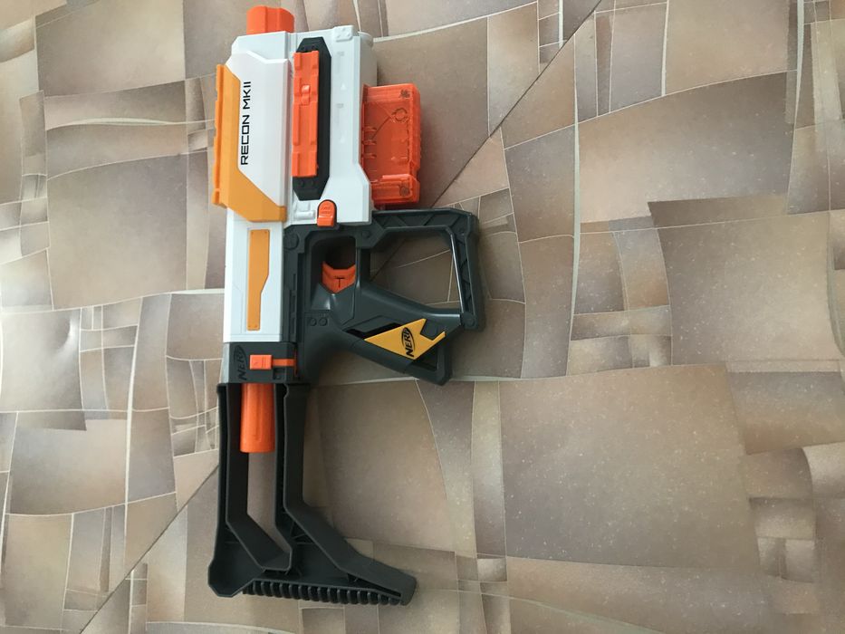 Продается детский игрушки Nerf автоматы