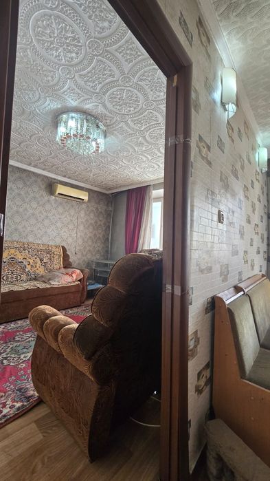 Продается 2 комн.квартира район Нахаловка