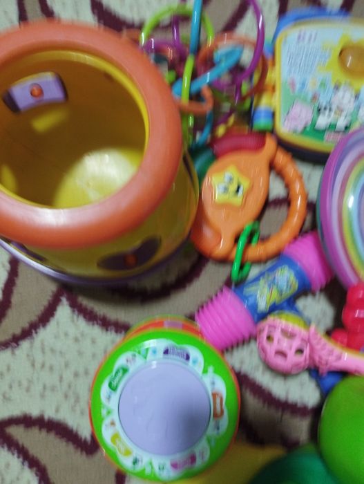 Игрушки погремушки