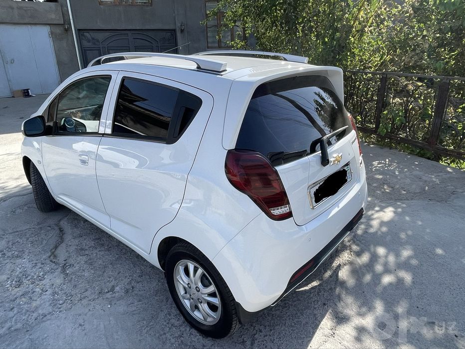 Chevrolet spark avtomat