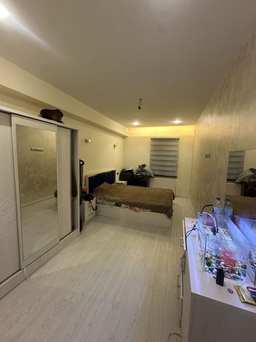 Kvartira sotiladi 5 xona