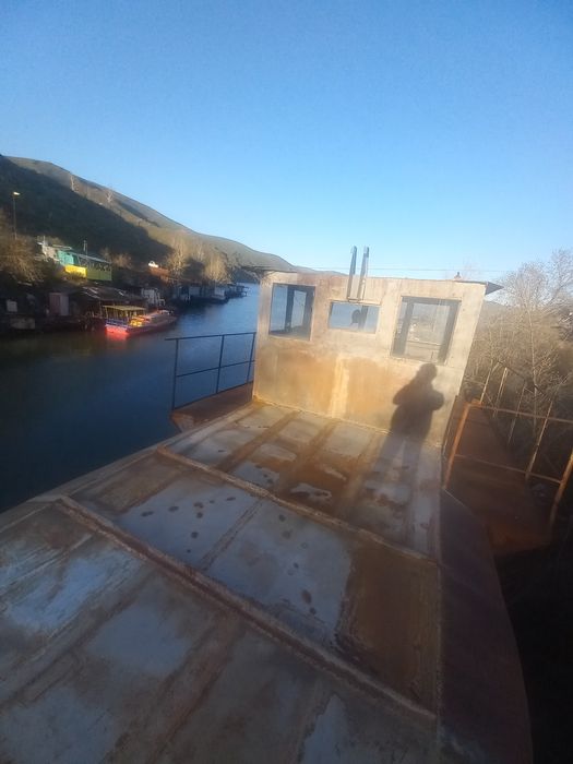 Продам стоечное судно