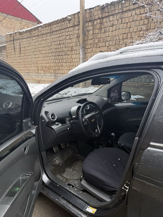 Спарк Мокрый Асфальт