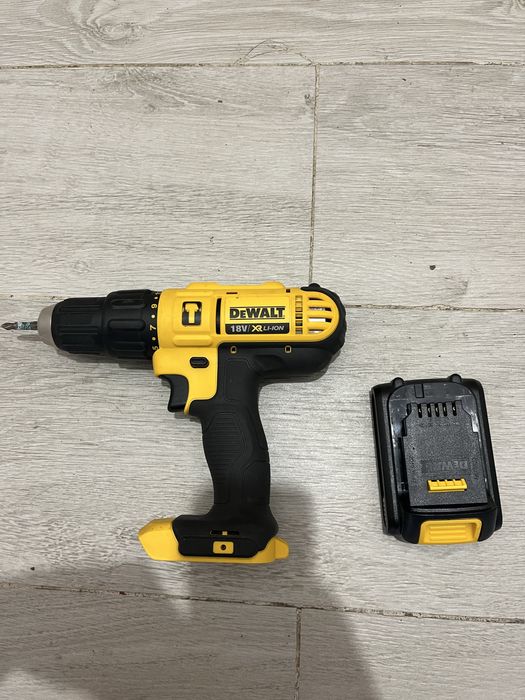 Дрель шуруповерт