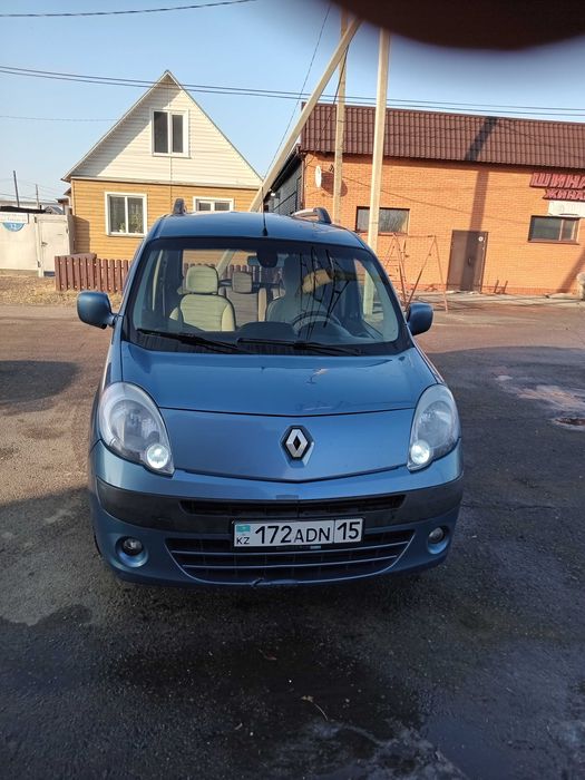 Рено кангу минивэн .