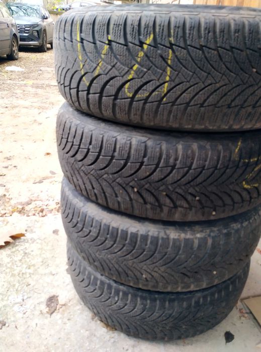 215 60 16 гуми Nexen