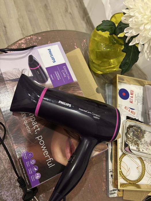 Сешоар Philips 1600W