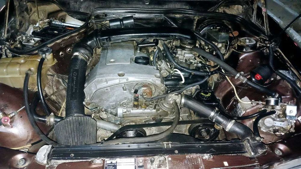 SROCHNA Mercedes Benz  190 W 201 SOTILADI