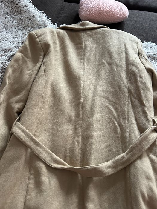 Палто на бг дизайнер Денис Чаушева