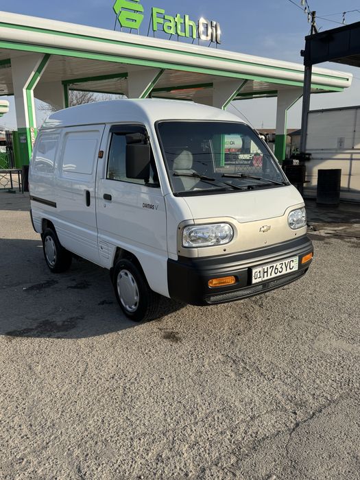 Damas van 2022 srochna sotiladi