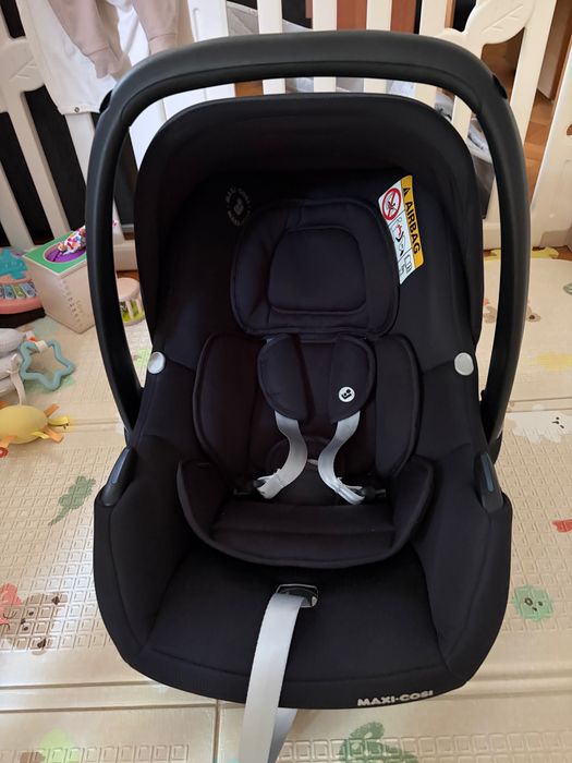 Бебешка кошница за кола или за носене Maxi-Cosi Tinca (0-13кг) Car Seat, Essential Black
