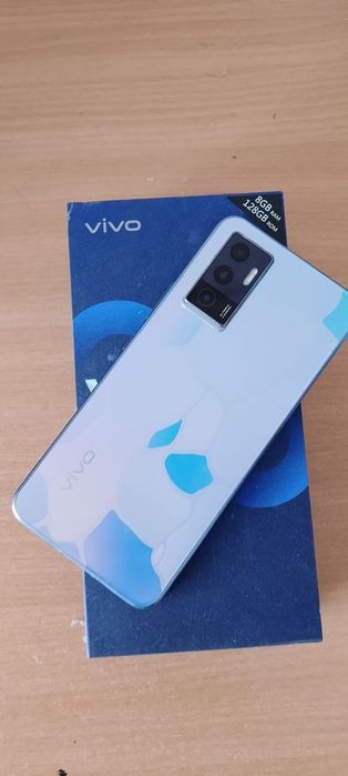 Телефон vivo v23e