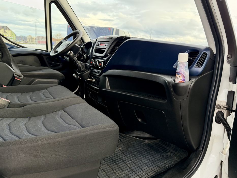 Iveco Daily Cat.B 2018 10 Europaleti  Cash/Rate Avans0 Sprinter master