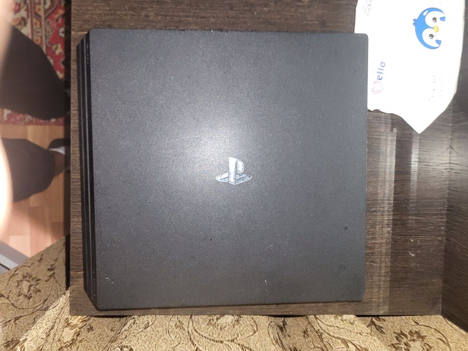 Оьменяю или продам PS4 PRO
