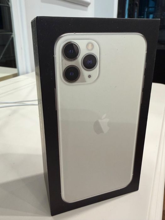 Продам Iphone 11 pro