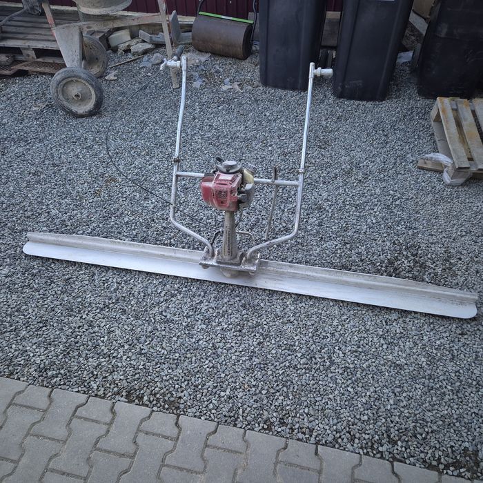 Finisor beton elicopter rigla vibranta placa vibranta vibrator beton