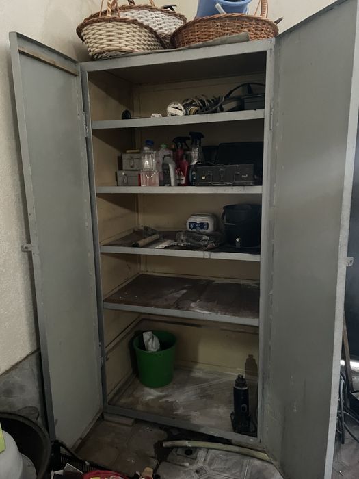 Шкаф отличном состаяние