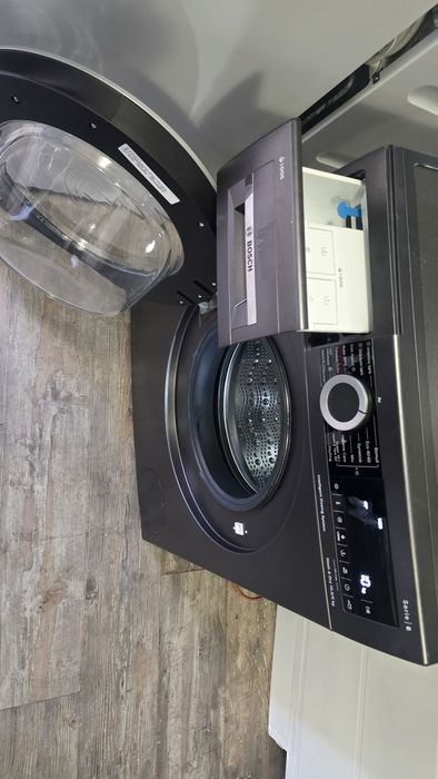 Пералня със сушилня Bosch series 6