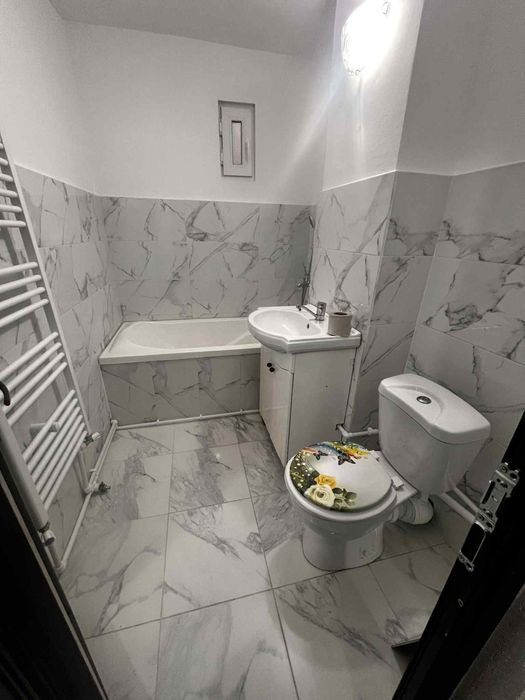 Apartament de inchiriat