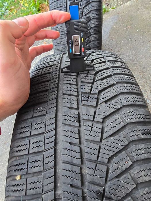 Anvelope / Cauciucuri  Hankook Winter Icept Evo2 MO 225/45R18 IARNA